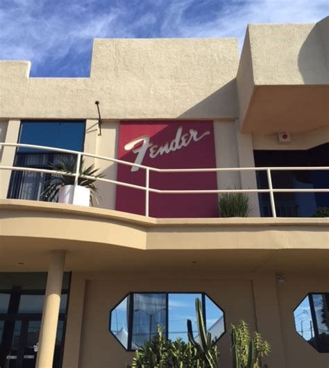 usine fender mexique